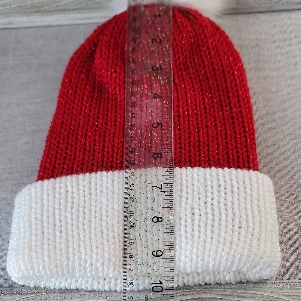 Red and White Kids Pom Pom Beanie